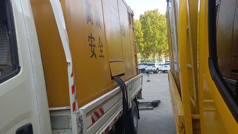 永定如何判断柴油发电机组和UPS电源的切换时间是否符合要求？