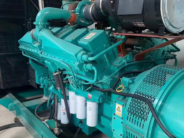 永定更换100kW柴油发电机组机油时，需要注意哪些事项？